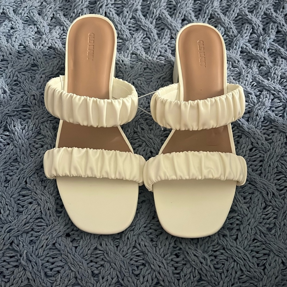 NWT Faux-Leather Strappy Block-Heel Mule Sandals